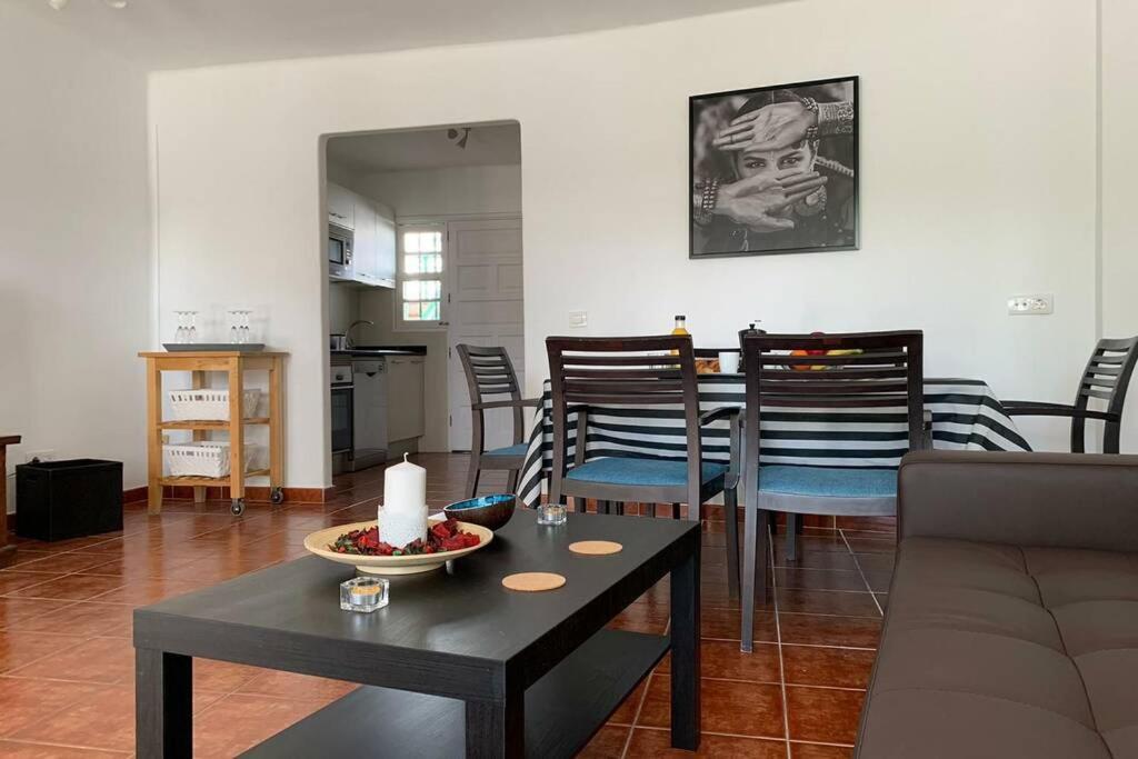 Apartamento Bastian Casas Verdes กอสตา เตกีสเซ ภายนอก รูปภาพ